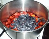 Eper - áfonya lekvár recept fázis 3 fotója