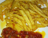 A picture of step 2 of Fried tumeric chips.