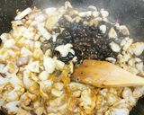 Foto del paso 3 de la receta: Sèpia 'in nero' amb galeres