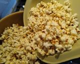 Foto del paso 3 de la receta: Palomitas de maíz acarameladas😋