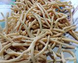 Foto langkah ke 6 dari resep Stik bawang renyah.