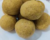 A picture of step 6 of Maladu laddoo.