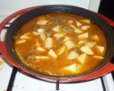 Marhapörkölt burgonyával recept fázis 8 fotója
