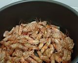 Foto langkah ke 2 dari resep Kaldu udang bubuk.