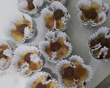 Foto langkah ke 2 dari resep Banana Soy Milk Cupcake,new variation by Kitchentaste.