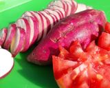 Foto del paso 4 de la receta: Merluza batatas fritas y tomate