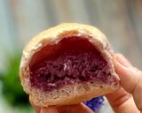 A picture of step 9 of Purple Sweet Potatoes Bread with butter&milk filling.