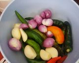 Foto langkah ke 2 dari resep Cumi cabe Hijau.