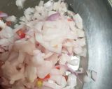 A picture of step 1 of Spicy Onion toamto chutney.