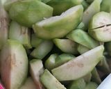 Hình bước làm 3 của món Chân gà sốt thái