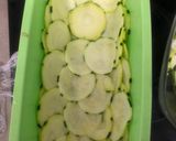 Une image de l'étape 2 de Terrine de saumon / courgette.