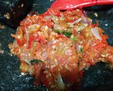 Foto langkah ke 2 dari resep Sambal ikan Asin kriuk.