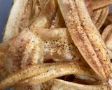 A picture of step 4 of Raw banana Chips.