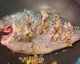 Hình bước làm 2 của món Cá rô phi nấu nấm, cải xoong