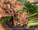 รูปขั้นตอนการทำที่ 5 ของ ลาบไก่งวง ข้าวคั่วสมุนไพร