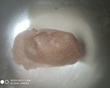 A picture of step 4 of Thin Crust Ragi Pizza.