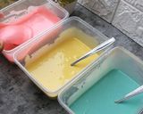Foto langkah ke 5 dari resep Rainbow Cake Kukus Mini Cup.