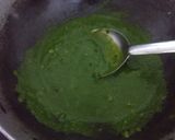 A picture of step 9 of Spinach and mushroom soup.