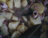 Foto del paso 3 de la receta: Patatas estofadas con calamar