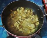 A picture of step 1 of Paneer Mushroom Masala.