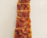 ટોપરાની ચીકકી (Coconut Chikki Recipe In Gujarati) રેસીપી સ્ટેપ4ફોટો