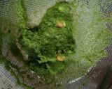 A picture of step 4 of Green Juice for Glowing Skin.