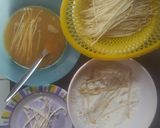 Foto langkah ke 4 dari resep Jamur enoki krispi.
