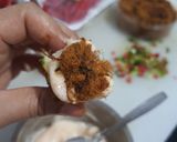 Foto langkah ke 7 dari resep Roti abon roll ala fe.