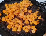 Foto del paso 2 de la receta: Ensalada de pollo con mango
