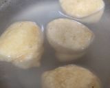 A picture of step 5 of Moong Daal Ka Dahi Vada.