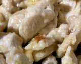 Foto del passaggio 1 della ricetta Bocconcini di pollo al sugo di limone e salsa di soia (E CASCATA DI MANDORLE) 🍗🍋🍶🍂