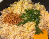 Foto langkah ke 4 dari resep Garlic Butter Rice.