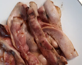 Foto del paso 2 de la receta: Bocadillo de pollo, queso, bacon y salsa al whisky