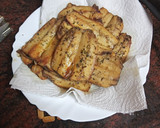 Foto del paso 2 de la receta: Sardinas fritas con papas cocidas y tomate