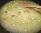 A picture of step 2 of Prawn and asparagus risotto.