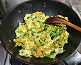 韭菜炒蛋蛋(簡單料理）的食譜步驟6照片