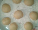 A picture of step 3 of Ring Doughnut.