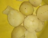 Foto langkah ke 1 dari resep Stik kentang keju.