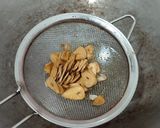 Foto langkah ke 2 dari resep Kacang Kedelai Goreng.