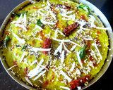 A picture of step 5 of Green Moong Dhokla.