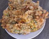 Foto langkah ke 2 dari resep Bakwan jagung praktis.