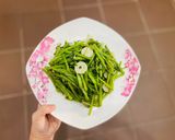 Hình bước làm 5 của món Rau muống xào tỏi