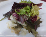Foto del paso 3 de la receta: Ensalada de gulas con verduras templadas
