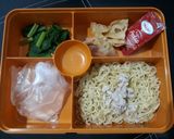 Foto langkah ke 5 dari resep Yamie Ayam Panda Catering.
