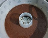 Foto langkah ke 6 dari resep Bolu Cokelat Kukus.