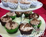 A picture of step 3 of Mini Chocolate Cupcakes.