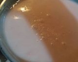 A picture of step 4 of Cake and fruit custard.