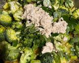 A picture of step 2 of Broccoli masala.
