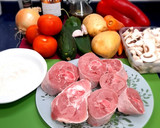 Foto del paso 1 de la receta: Ossobuco de pavo estofado al oporto