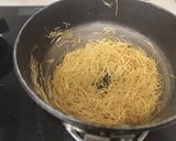 A picture of step 1 of Sewai and sabudana upma.
